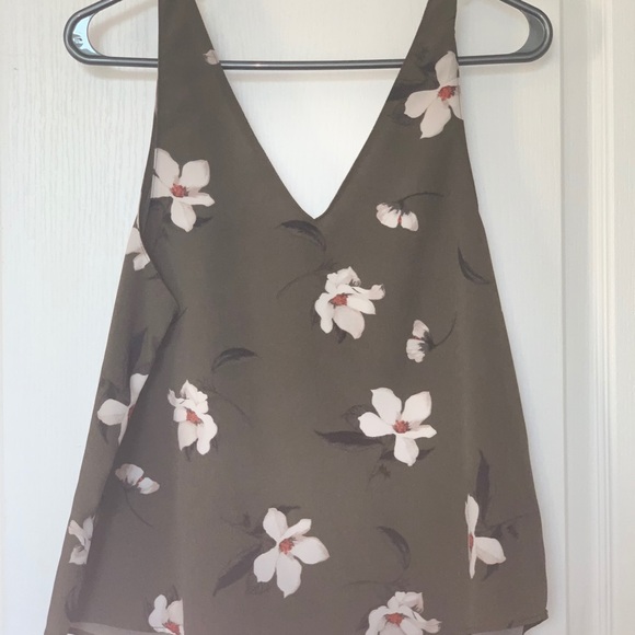 Olive floral tank top - Picture 2 of 2